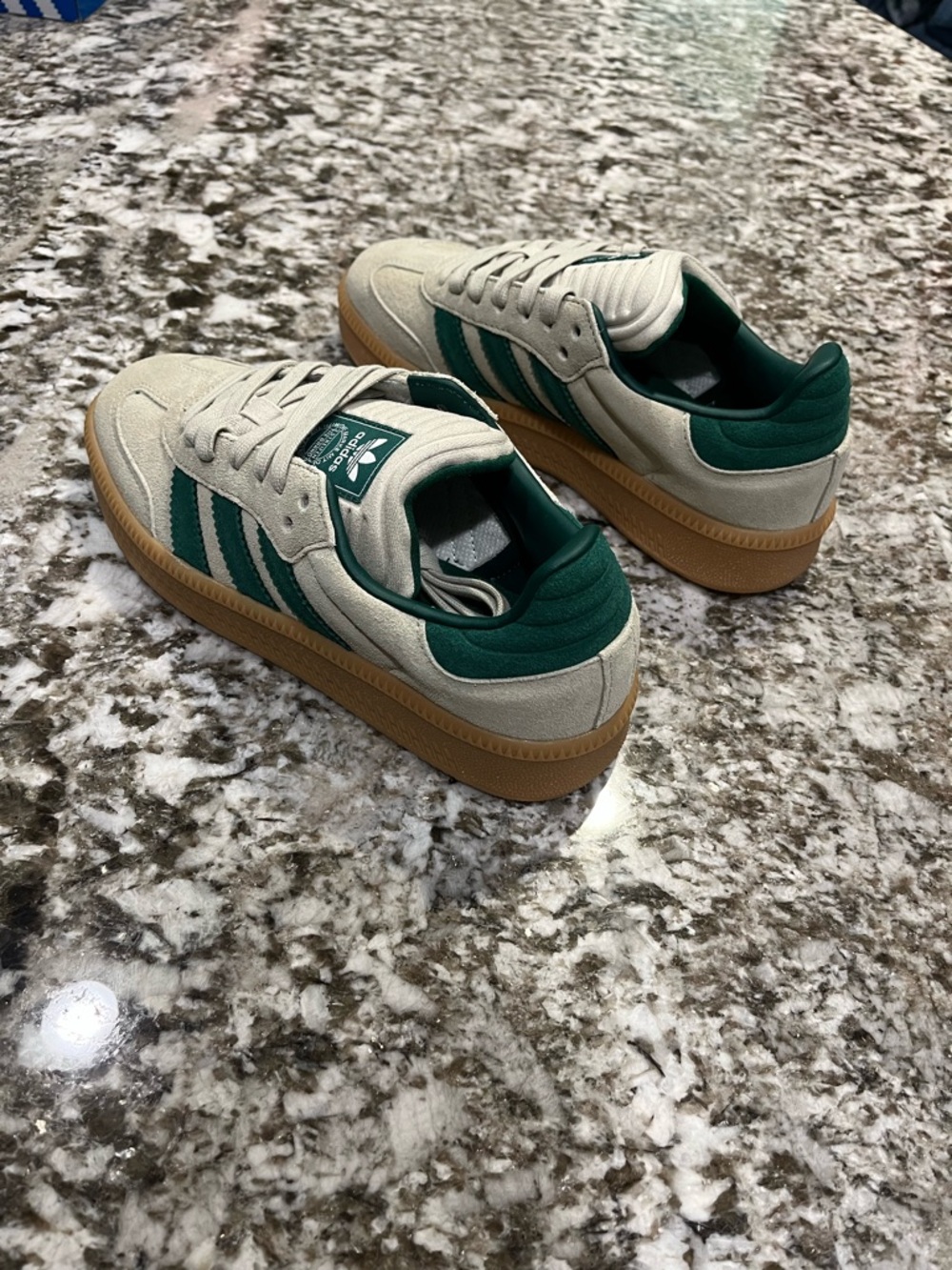 Size 5Y / 6W adidas Samba XLG Putty Grey / Collegiate Green / Gum JQ9886 - Picture 4 of 7